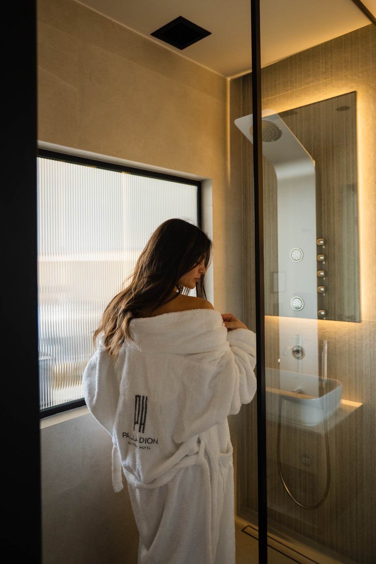 Superior room - bathrobe and rain shower