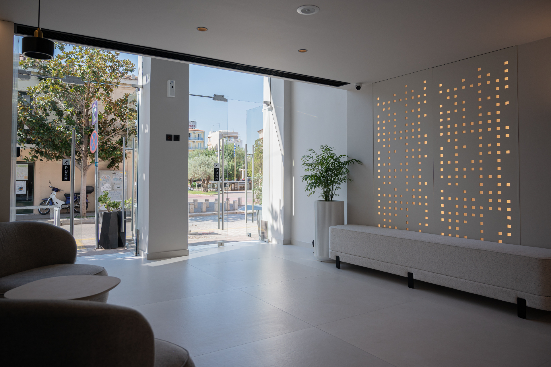 Palladion Boutique Hotel entrance in Argos